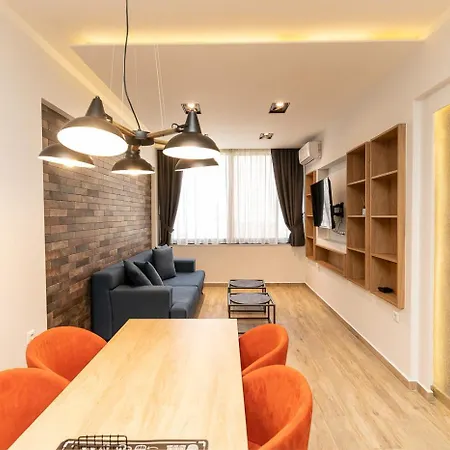 Delmare Val * Thessaloniki